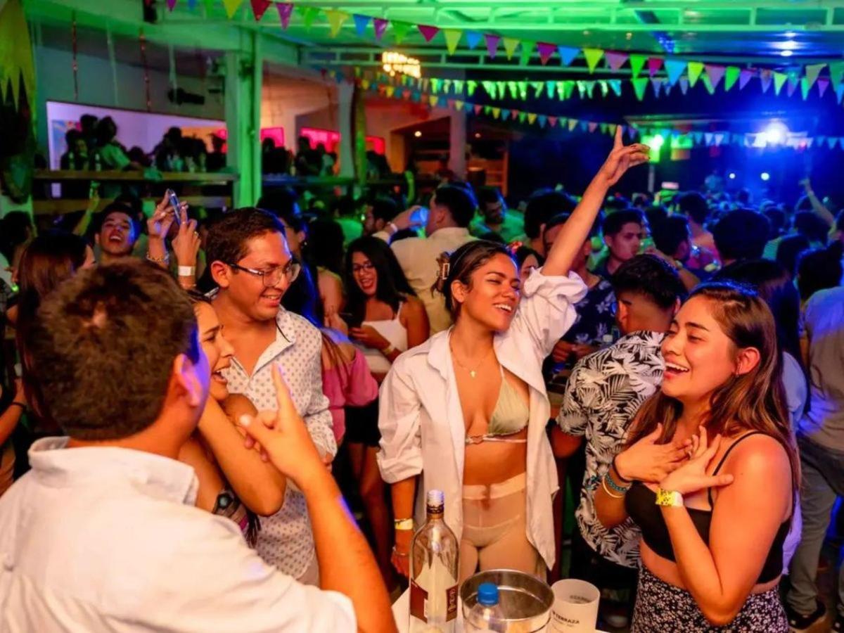 Wiracocha Hostal Mancora Εξωτερικό φωτογραφία